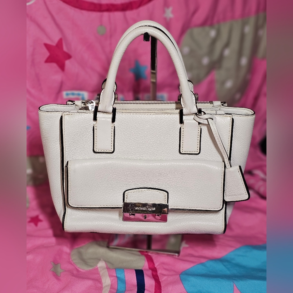 MICHAEL KORS  LEATHER SHOULDER BAG - Picture 4 of 17